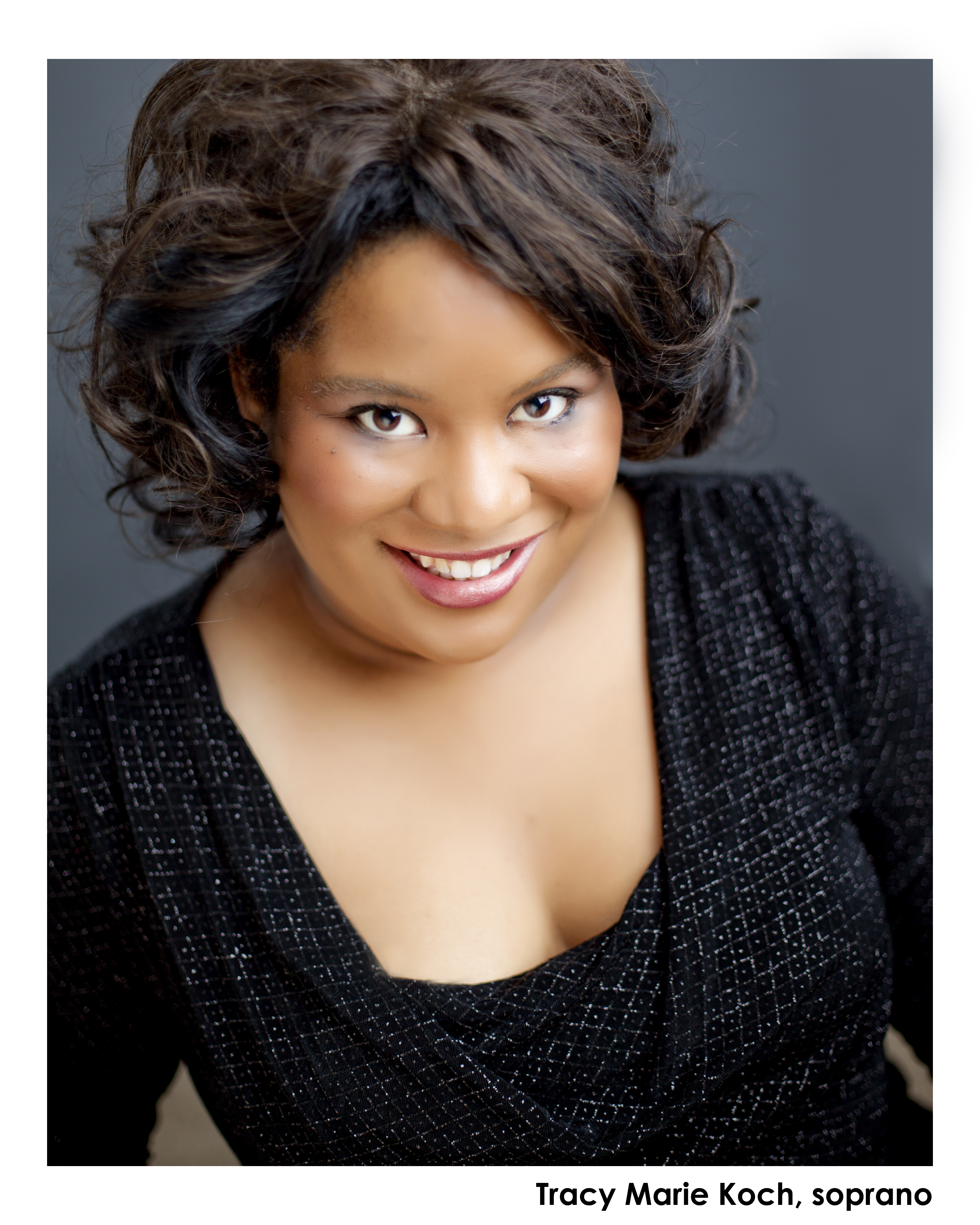 Tracy Marie Koch, spinto soprano headshot